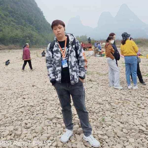 35岁岁浙江单身帅哥 - 安庆吉缘网