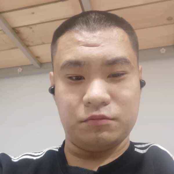 25岁岁山东单身帅哥 - 安庆吉缘网