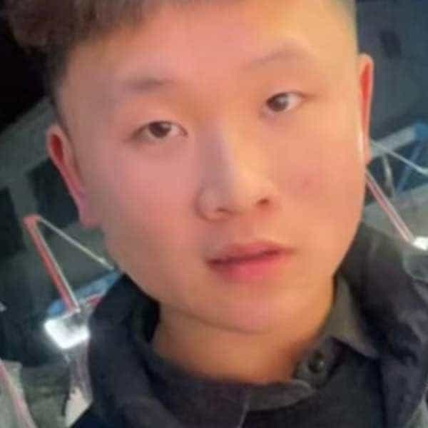 22岁岁河南单身帅哥 - 安庆吉缘网