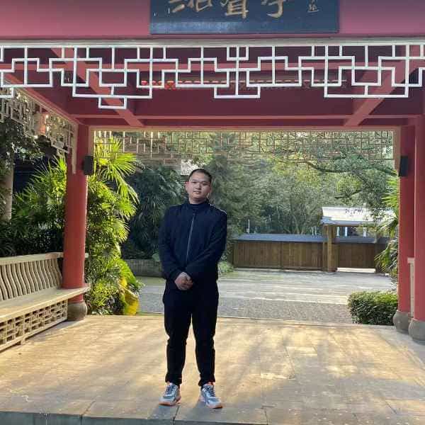 31岁岁重庆单身帅哥 - 安庆吉缘网