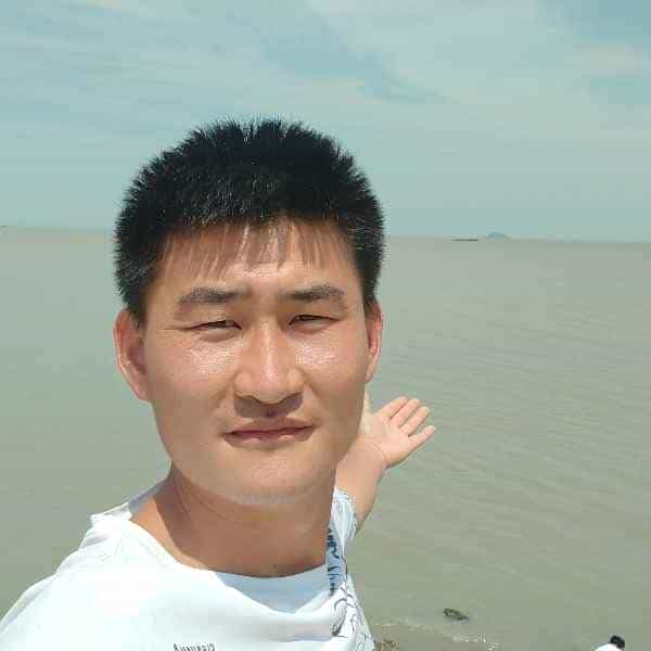 32岁岁山东单身帅哥 - 安庆吉缘网