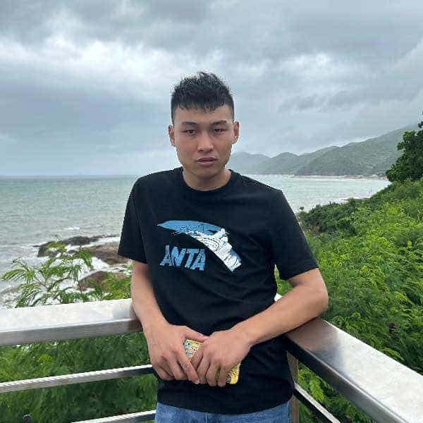 28岁岁山东单身帅哥 - 安庆吉缘网