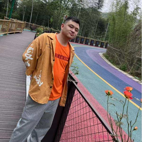 28岁岁湖南单身帅哥 - 安庆吉缘网